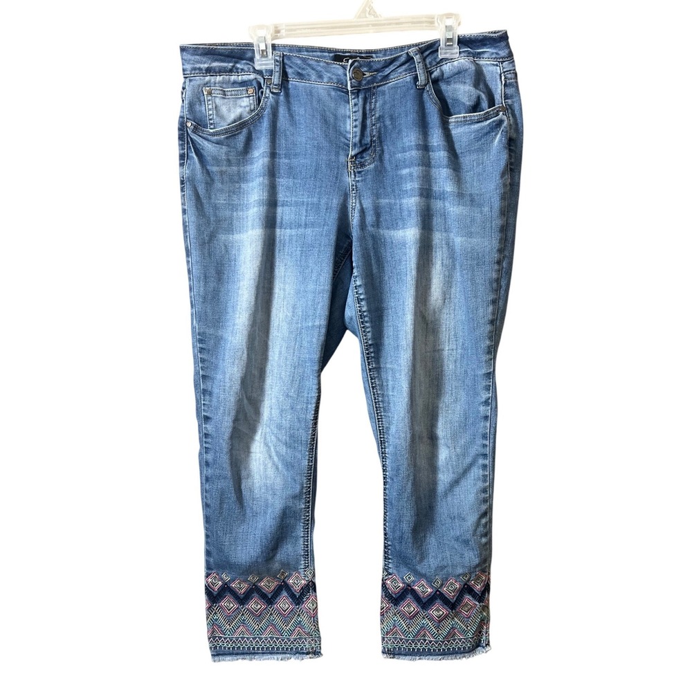 Earl Jeans Cropped Embroidered Frayed Hem Jeans Size 12 Boho Retro‎ Casual